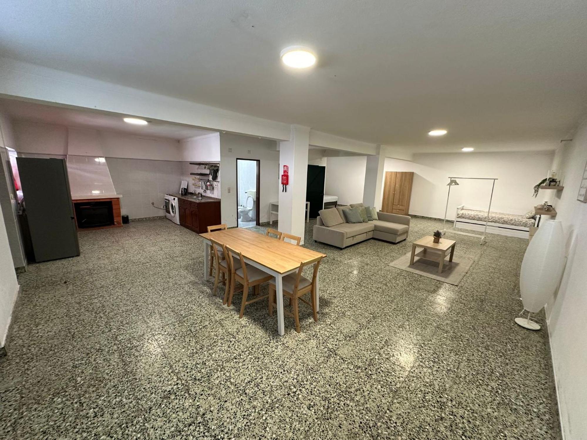 Homestay Quartos Em Arrentela