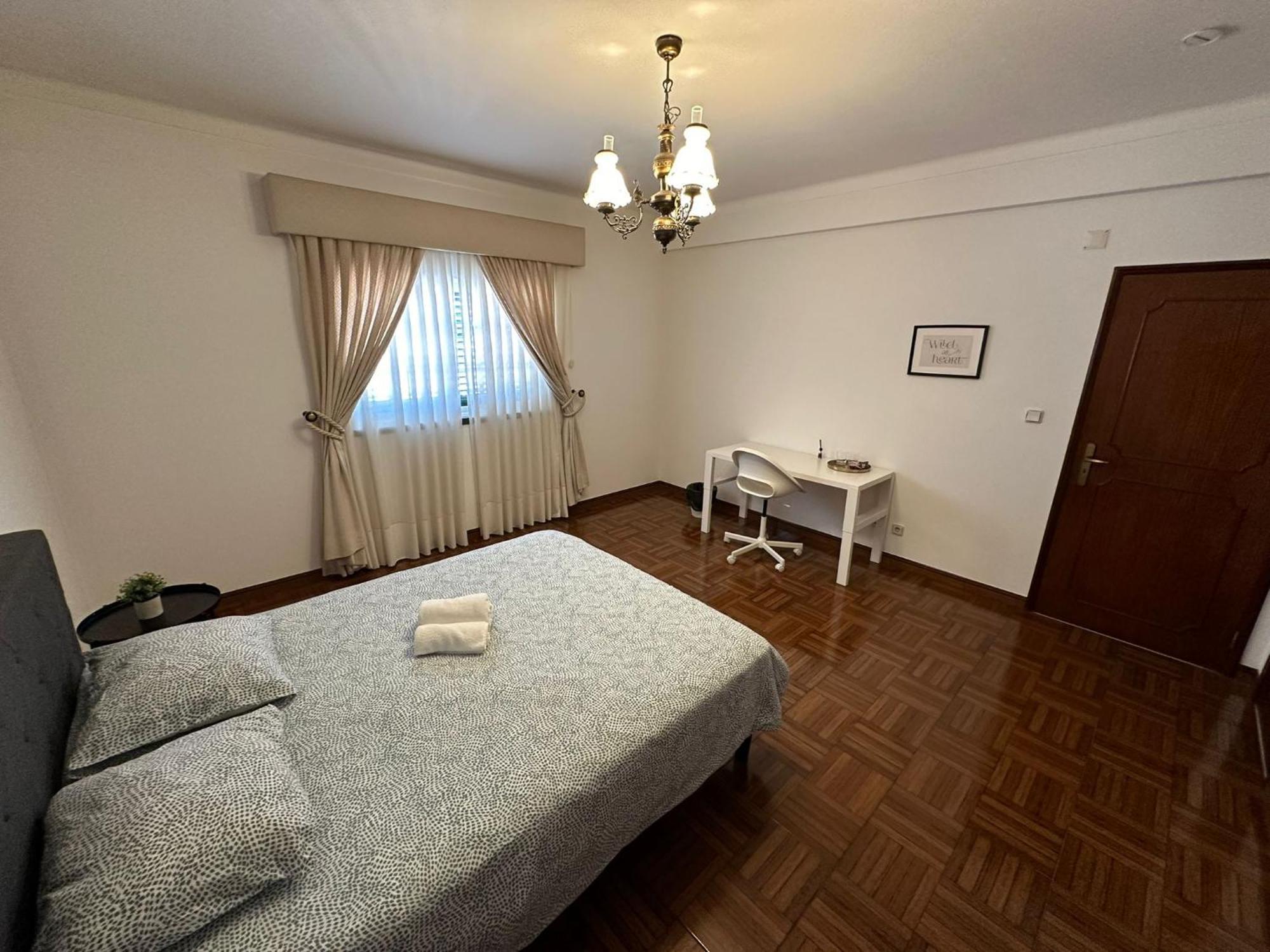 Homestay Quartos Em Arrentela