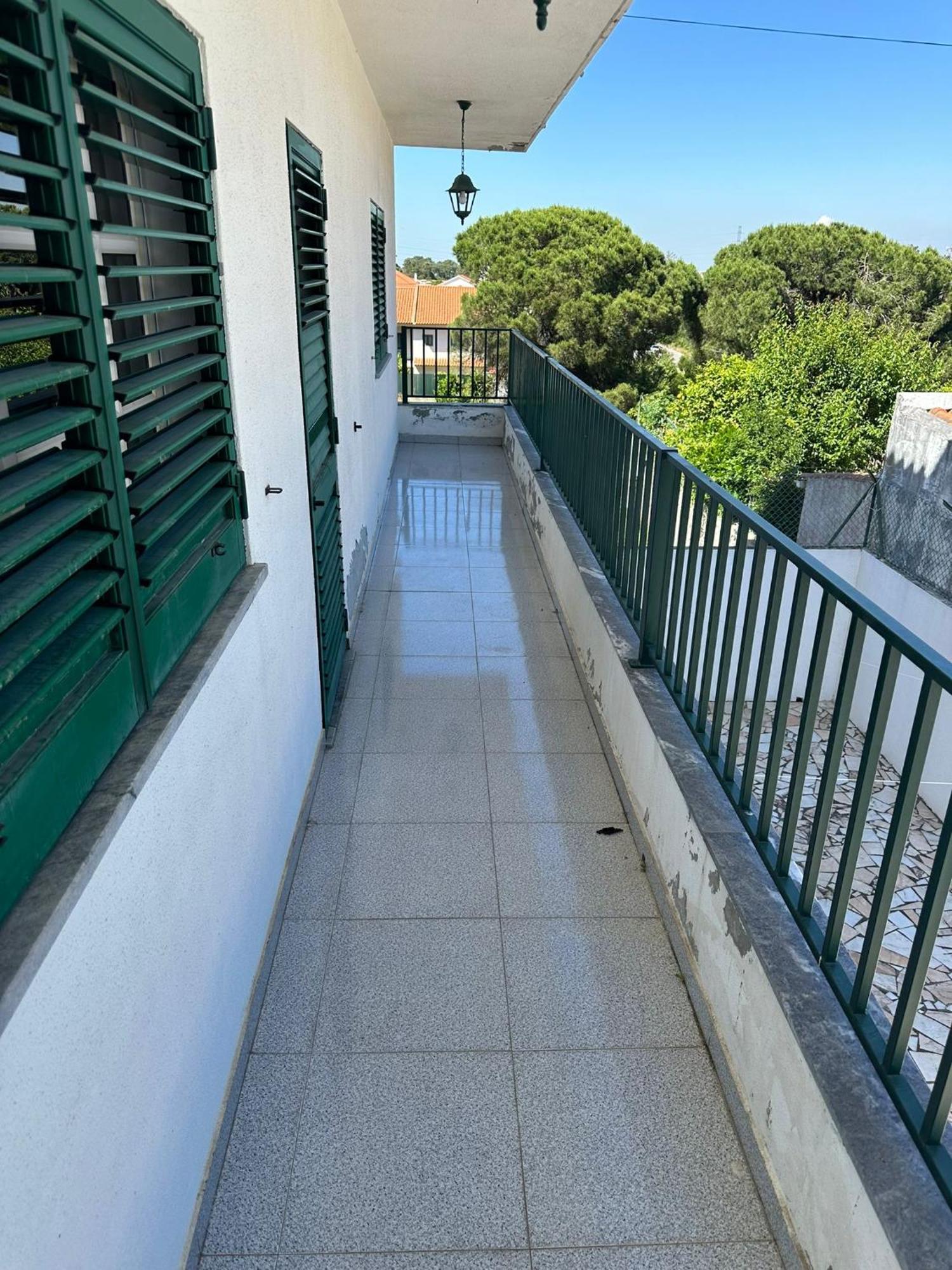 Homestay Quartos Em Arrentela